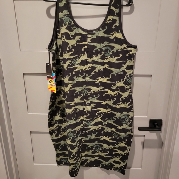 TORRID Jurassic Park Mini Foxy Cami Dress Size 2 - Picture 6 of 17